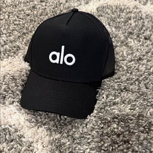 ALO Yoga Trucker Hat